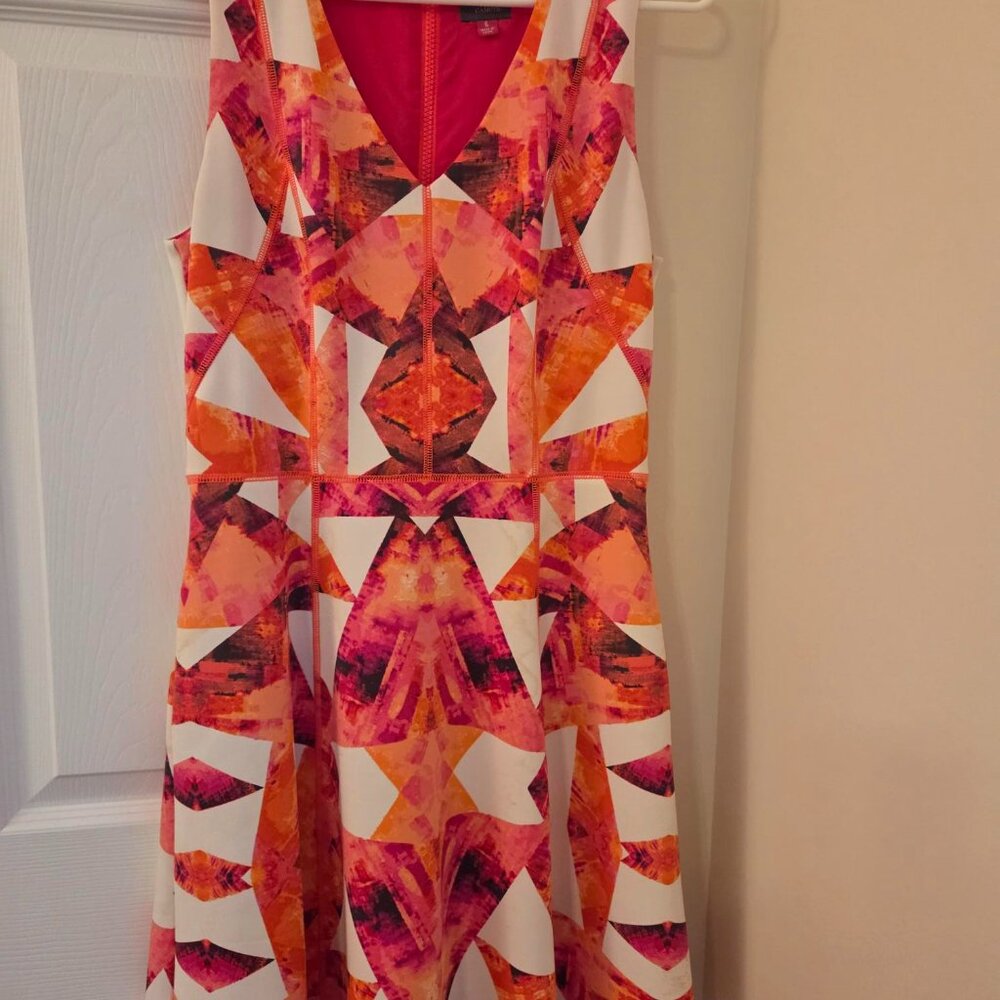 Vince Camuto Sleeveless Fit & Flare Dress – Abstract Print